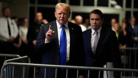Meta Cabut Pembatasan Akun Facebook dan Instagram Trump