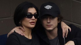 Pacaran Sejak Tahun Lalu, Kylie Jenner & Timothee Chalamet Masih Awet