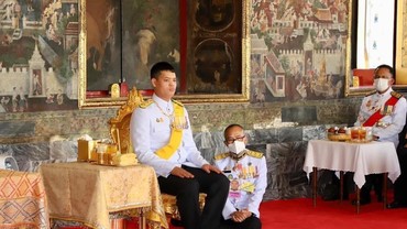 Ini 7 Potret Pangeran Dipangkorn yang Disebut Tak Bisa Jadi Penerus Raja Thailand