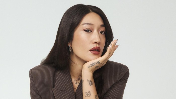 Peggy Gou Jadi Global Ambassador Maybelline New York, Intip Potretnya yang Menawan!