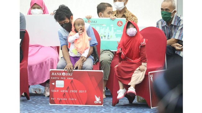 Dinsos DKI melakukan sejumlah tahapan pembersihan dan pemadanan data calon penerima bansos PKD agar benar-benar tepat sasaran dan memberi manfaat.