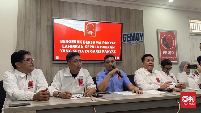 Relawan Pro Jokowi (Projo) mengumumkan 11 calon kepala daerah (cakada) yang didukung dalam kontestasi Pilkada 2024.