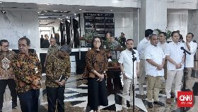 Sri Mulyani Klaim Direstui Jokowi Temui Tim Transisi Prabowo-Gibran