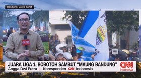 VIDEO: Bobotoh Sambut Kedatangan Tim 