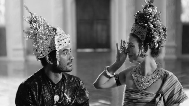 Review film: Samsara menyajikan pengalaman menonton berbeda dengan visual dan musik yang membuatnya layak menang 4 Piala Citra 2024.