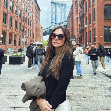 Isu Pacaran dengan Ariel NOAH, Wulan Guritno Ngaku Ingin Nikah Lagi