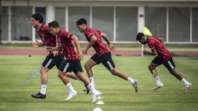 3 Pemain Tersubur di Liga 1 Dipanggil Timnas Indonesia Tiga pemain lokal tersubur di Liga 1 2024/2025 dipanggil Patrick Kluivert ke Timnas Indonesia untuk hadapi China dan Jepang di Kualifikasi Piala Dunia 2026.