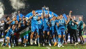 FOTO: Persib Juara Liga 1 2023/2024 Usai Hajar Madura United