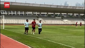 Netizen Usai Malik Starter, Hilgers Debut & Eliano Cadangan vs Bahrain