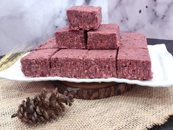 Kumbu Kacang Merah, Si Maroon yang Menggoda dan Langka