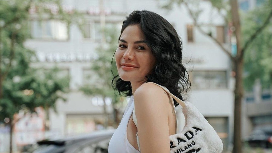 Nikita Mirzani Nikita Mirzani
