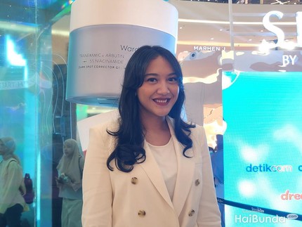 5 Tips Mengatasi Jerawat dan Kulit Kemerahan ala Putri Tanjung