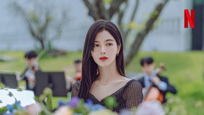 Selain Hierarchy di Netflix, Ini Deretan Drakor yang Diperankan Aktris Cantik Roh Jeong Eui
