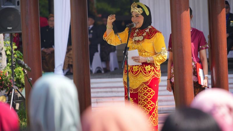 Bupati Klaten, Jawa Tengah Sri Mulyani mengajak seluruh elemen bangsa dan masyarakat untuk mengarusutamakan nilai-nilai Pancalisa sebagai pedoman hidup.