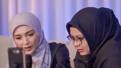 Risna Ories Duet Nyanyi 'Maha Cinta' Ciptaan Ustazah Ayu Naylul Muna Almunawwar