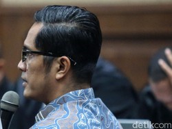 KPK Usut Kantor Lama Febri Diansyah Bikin Kubu Hasto Bertanya-tanya
