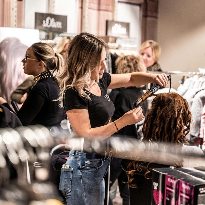 Ilustrasi hair salon
