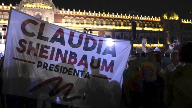 Presiden Meksiko Claudia Sheinbaum menyatakan negaranya menggugat Google yang mencantumkan nama Teluk Amerika, bukannya Teluk Meksiko.