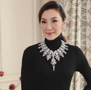 Michelle Yeoh Jadi Aktris Asia Pertama yang Raih Penghargaan Presidential Medal of Freedom dari AS