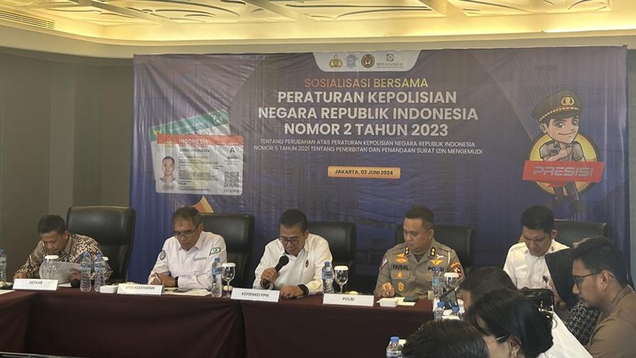 Polri dan BPJS Kesehatan Uji Coba Penerapan Kepesertaan JKN Aktif Sebagai Syarat Urus SIM/Elga Nurmutia Polri dan BPJS Kesehatan Uji Coba Penerapan Kepesertaan JKN Aktif Sebagai Syarat Urus SIM/Elga Nurmutia
