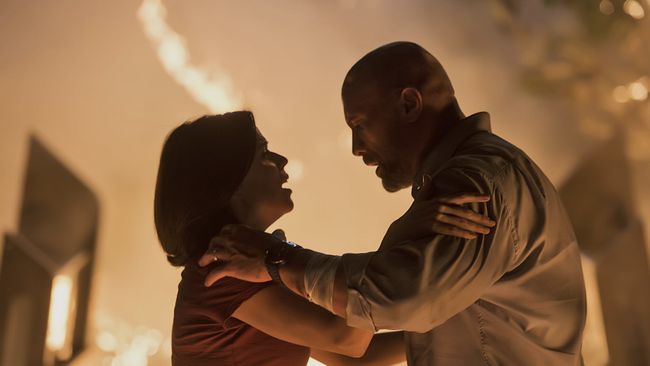 Bioskop Trans TV malam ini, Sabtu (8/6), akan menayangkan Skyscraper pada pukul 21.00 WIB.