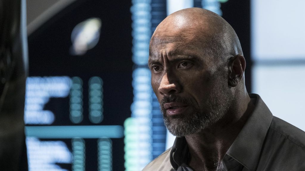 The Rock Kena Tilang karena Kaca Film