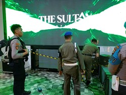 Aparat Razia Kafe The Sultan Makassar gegara Sediakan DJ Tanpa Izin Diskotek