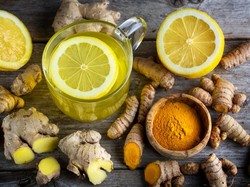 Bikin Sehat! Ini 7 Manfaat Konsumsi Kunyit Bersama dengan Jahe