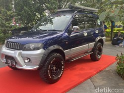Taruna Menolak Tua, Tampil Gagah dengan Kaki-kaki Tinggi