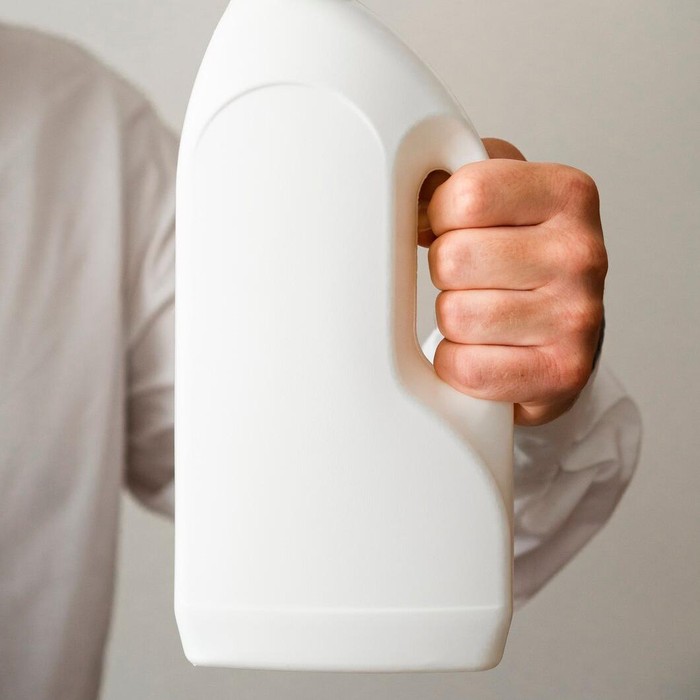 Ilustrasi cairan pemutih/Foto: Freepik.com/freepik