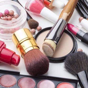 Saat Kecantikan Mahameru yang Gagah jadi Inspirasi Kosmetik Vegan