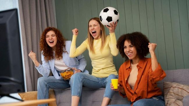 Alasan Mengapa Fans Perempuan Sering Disebut FOMO saat Menggemari Sepakbola
