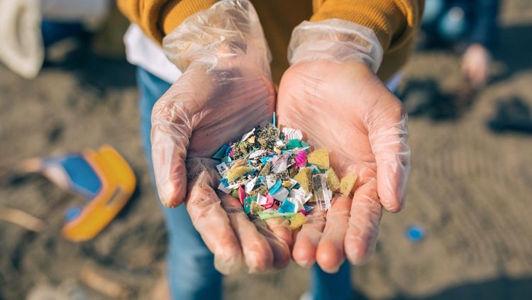Ilustrasi Mikroplastik