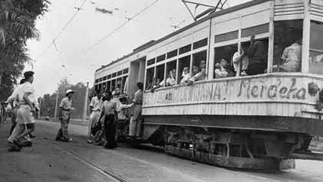 5 Moda Transportasi yang Dulunya Ada di Jakarta, Tapi Kini Sudah Lenyap! Kamu Sudah Tahu?