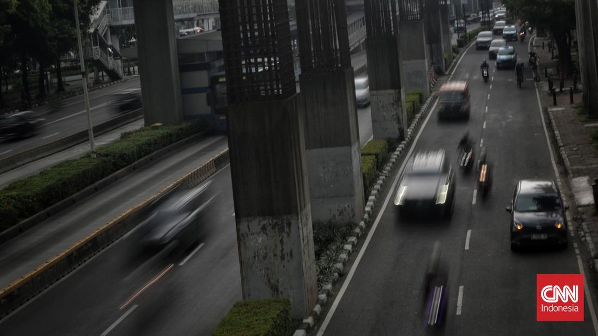 FOTO: Tiang-tiang Monorel yang Terbengkalai di Tengah Isu Pembongkaran