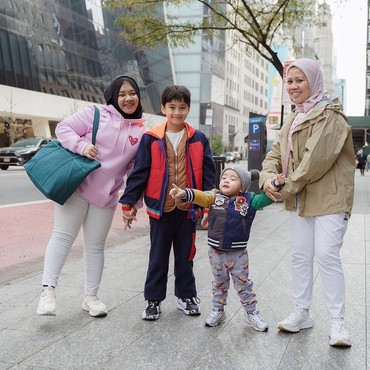 Liburan di Singapura Bareng Keluarga Raffi Ahmad, Sus Rini Tuai Protes