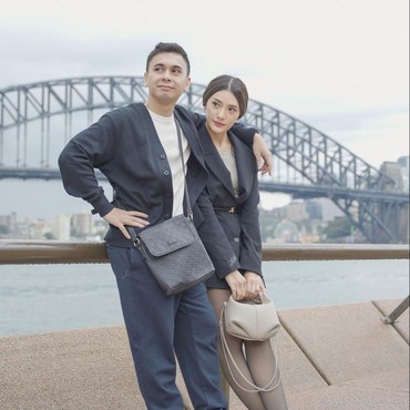 Reaksi Anissa Aziza Saat Raditya Dika & Ariel Tatum Lakoni Adegan Ranjang