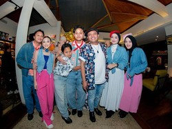 Sule Bangga Anak-anak Tak Pernah Bebankan Masalah Kepadanya