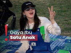 Gaya Sederhana Son Ye Jin Diduga Malam Mingguan Bareng Hyun Bin