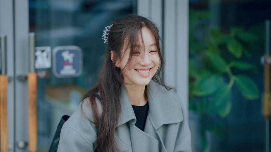 The Midnight Romance in Hagwon