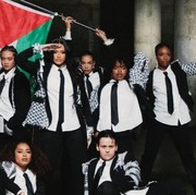 Vokal Beri Dukungan, Kehlani Kibarkan Bendera Palestina di Video Klip Lagu Terbarunya