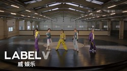 5 Tahun Debut, WayV Akhirnya Raih Trofi Kemenangan Perdana di Acara Musik