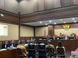 Anak SYL Sesenggukan, Hakim: Tak Perlu Nangis, Ini Sudah Terbuka Semua