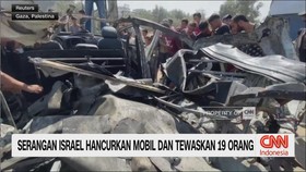 VIDEO: Serangan Israel Hancurkan Mobil dan Tewaskan 19 Orang