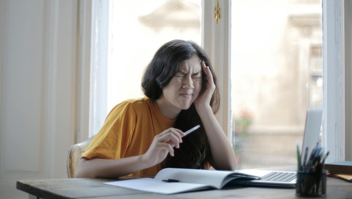 Ini Tanda-tanda Kolesterol Tinggi di Kepala, Waspada Bisa Stroke!