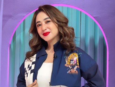 Dewi Perssik Bahas soal Beri THR Rp10 Ribu ke Warga: Yang Dateng Kan...