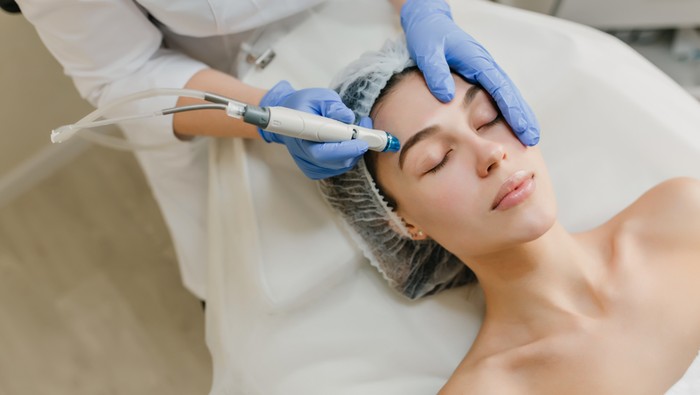 5 Hal yang Harus Dihindari Setelah Melakukan Facial agar Hasilnya Maksimal