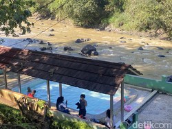 Wisata Pemandian di Sukabumi Dinodai Pria Mesum yang Hobi Rekam Wanita Mandi