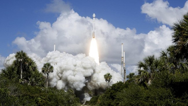 Pesawat antariksa Boeing, Starliner, berhasil membawa dua astronaut ke Stasiun Antariksa Internasional (ISS) pada Kamis (6/6). Simak misinya.