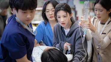 img-title Spin-off 'Hospital Playlist' Ditunda Tayang hingga Tahun Depan
